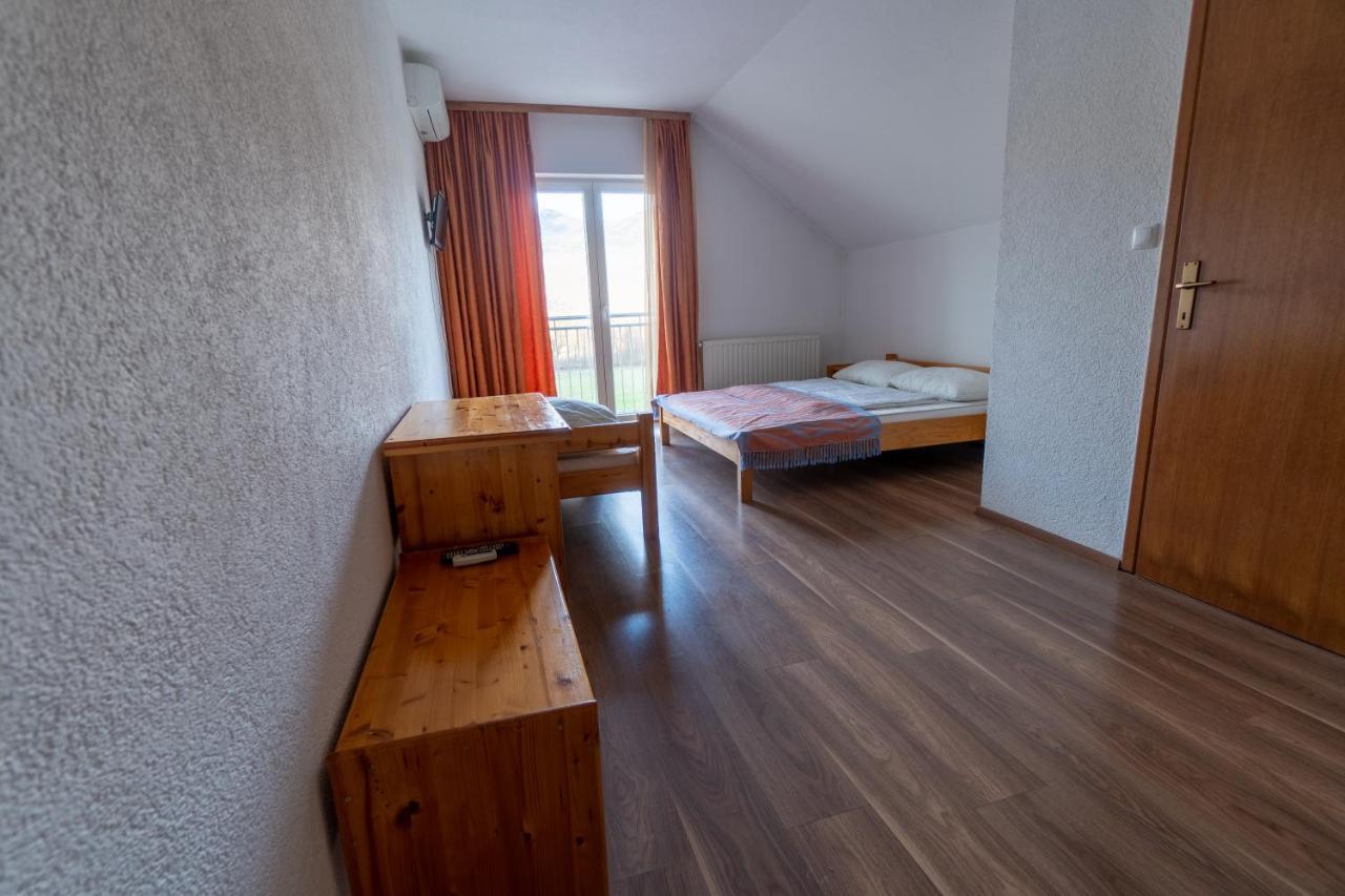 Hotel & Restaurant Babic Vranovaca Exteriér fotografie