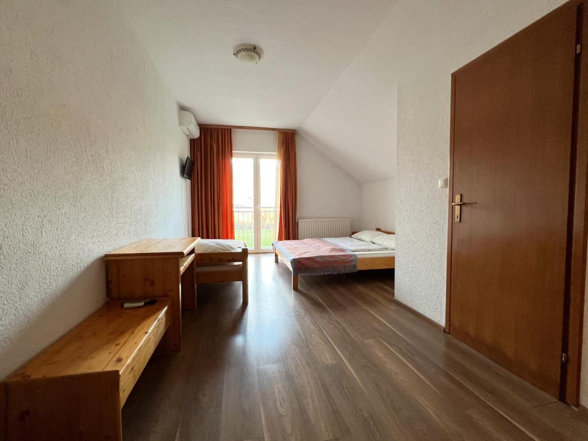Hotel & Restaurant Babic Vranovaca Exteriér fotografie