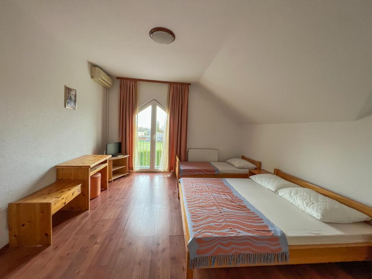 Hotel & Restaurant Babic Vranovaca Exteriér fotografie